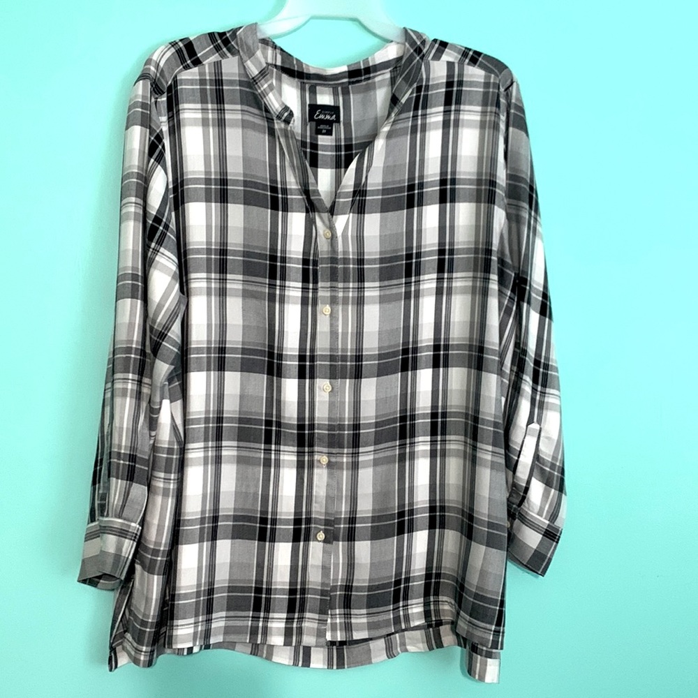 Simply Emma Black Plaid Long Sleeve Button Down Tunic